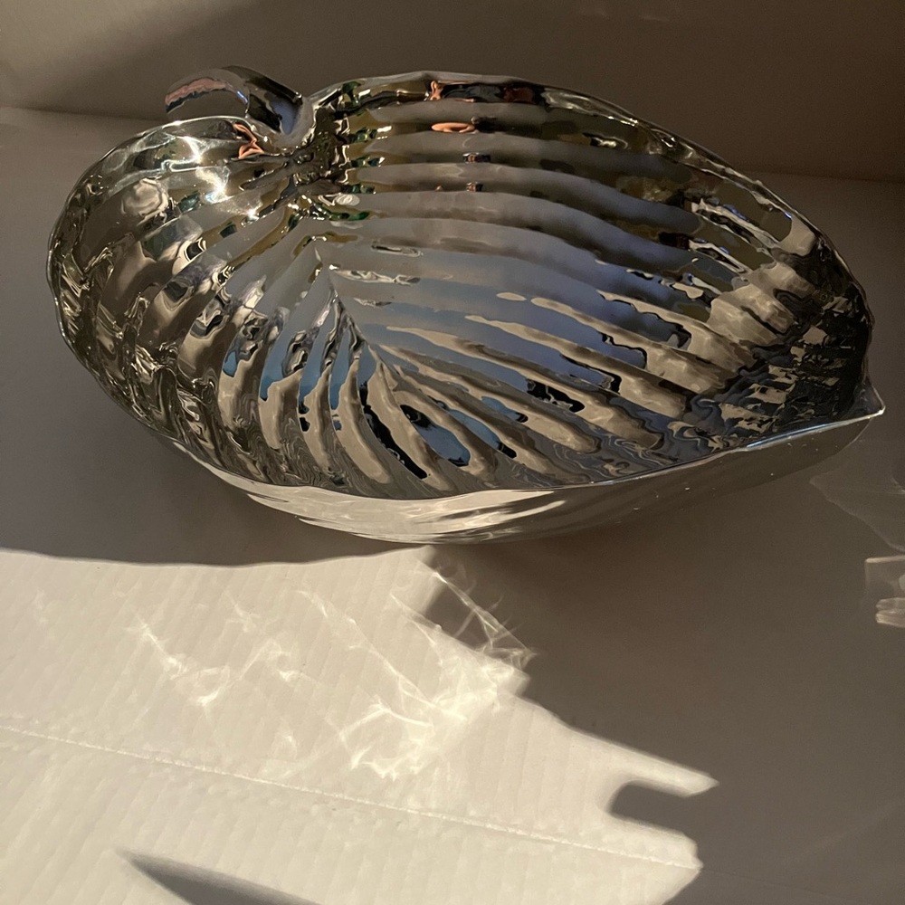 Michael Aram Large Stainless Steel Forest Leaf Bowl, Luxury Home Decor